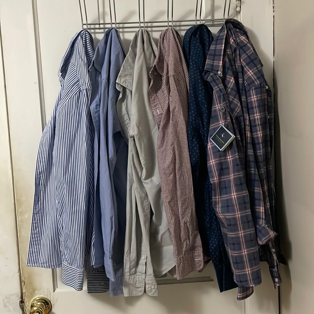 Selling a mix of used and brand new shirts | Uniqlo & Tailorbird